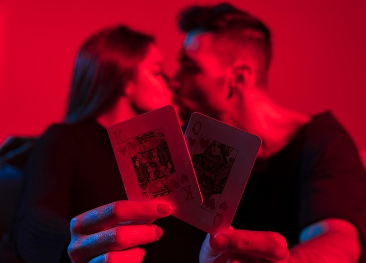 Pengguna menikmati platform capsatoto dengan berbagai pilihan game sports betting dan live casino
